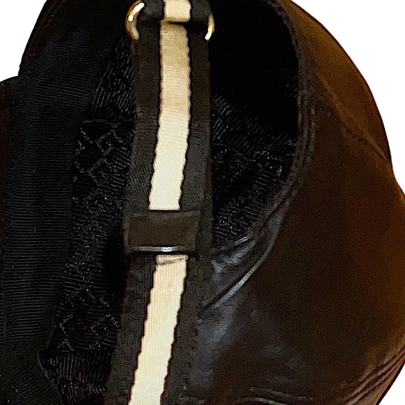 Authentic Gucci Rare Tom Ford Black Lambskin Logo Plate Web Striped Cap - Picture 6 of 11